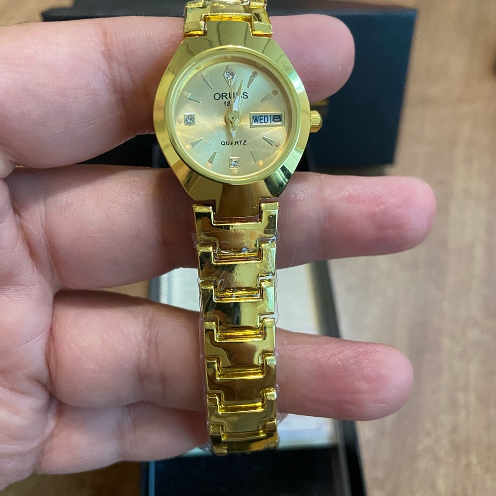 Oruss Women’s Fashion Gold Tone quartz Watch - Picture 2 of 6